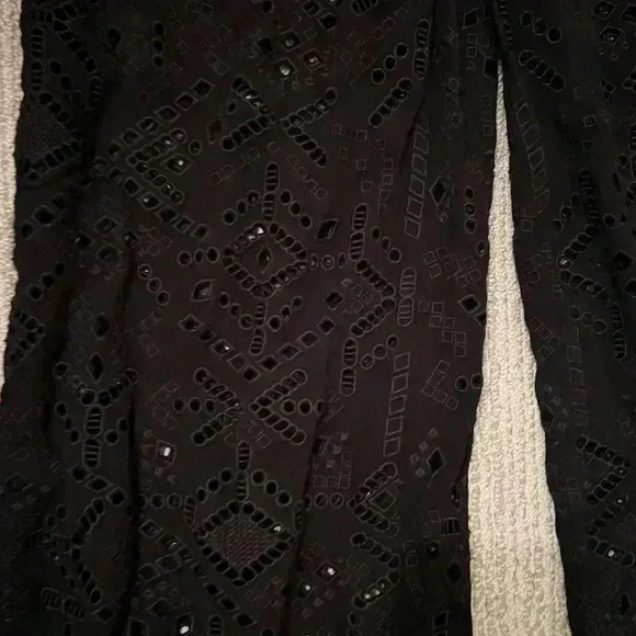 MEDIUM THEORY ALKES GHOST CREPE EYELET MEDIUM BLACK CROCHET ANKLE LEG PANTS - Picture 4 of 9